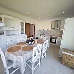Monteferro, Nigran, Con * Nigran
