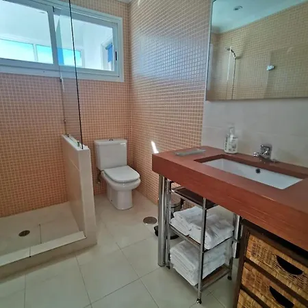 Monteferro, Nigran, Con Holiday home