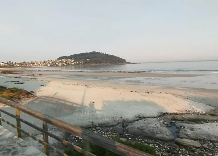Monteferro, Nigran, Con * Nigrán