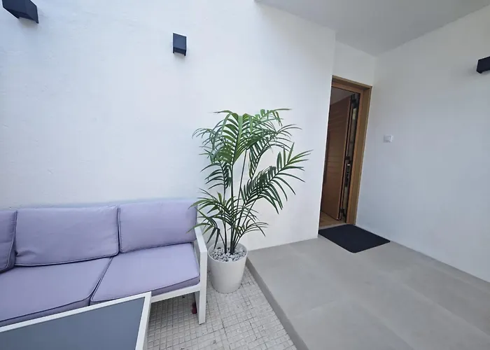 Monteferro, Nigran, Con Prázdninový dům Nigrán